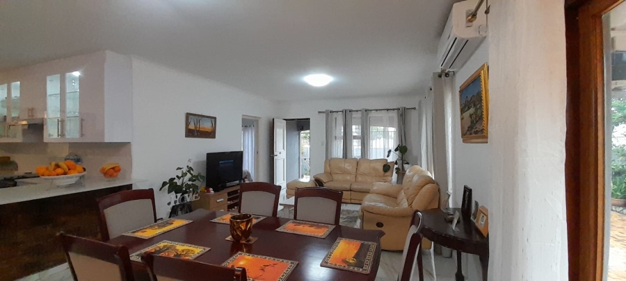 4 Bedroom Property for Sale in Gordon Strand Estate Western Cape